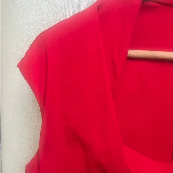 Lafayette 148 New York V-Neck Cap Sleeve Blouse in Red - Picture 4 of 6